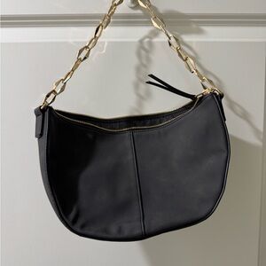Elegant Black Chain Shoulder Bag